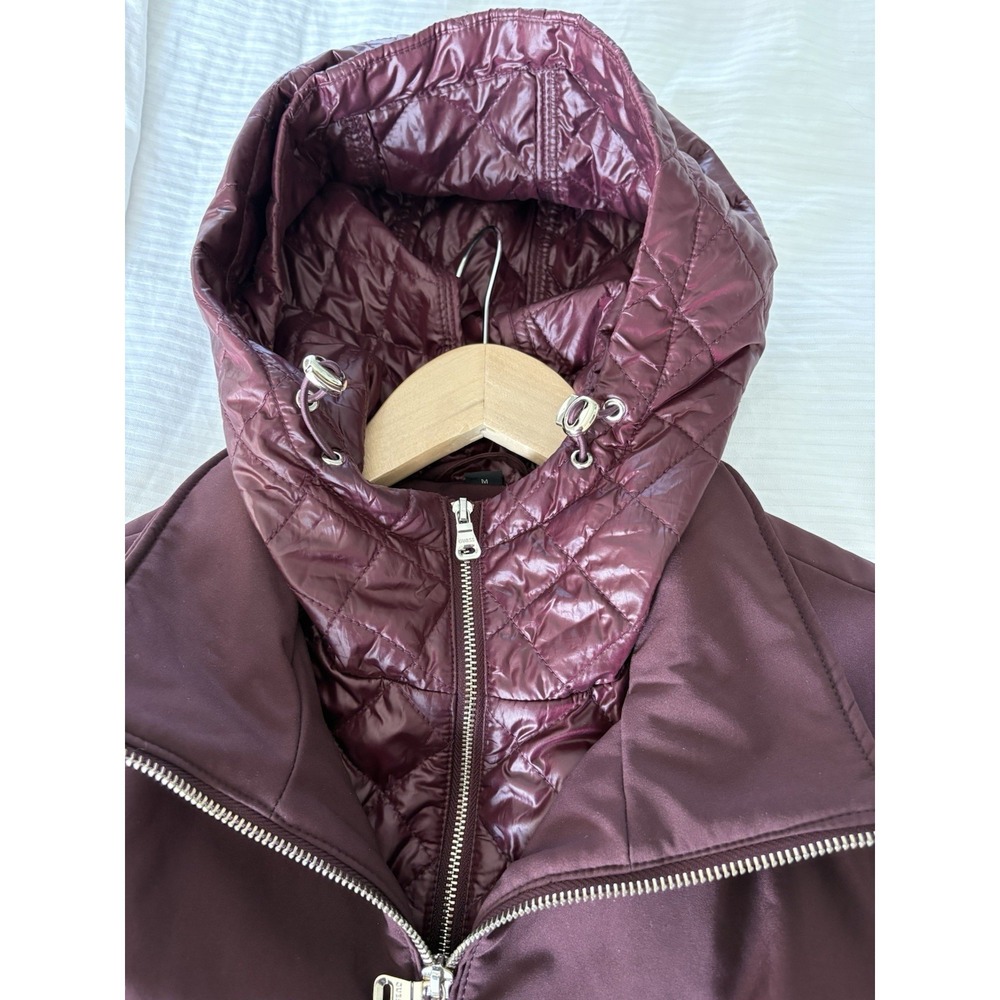 Guess Zip Up Quilted Hood Jacket Medium Winter Cozy Warm Mid Length - Picture 4 of 8